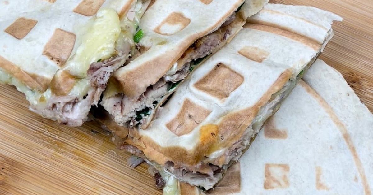 Chicken Spinach Tortilla in a Waffle maker Recipe | Samsung Food App