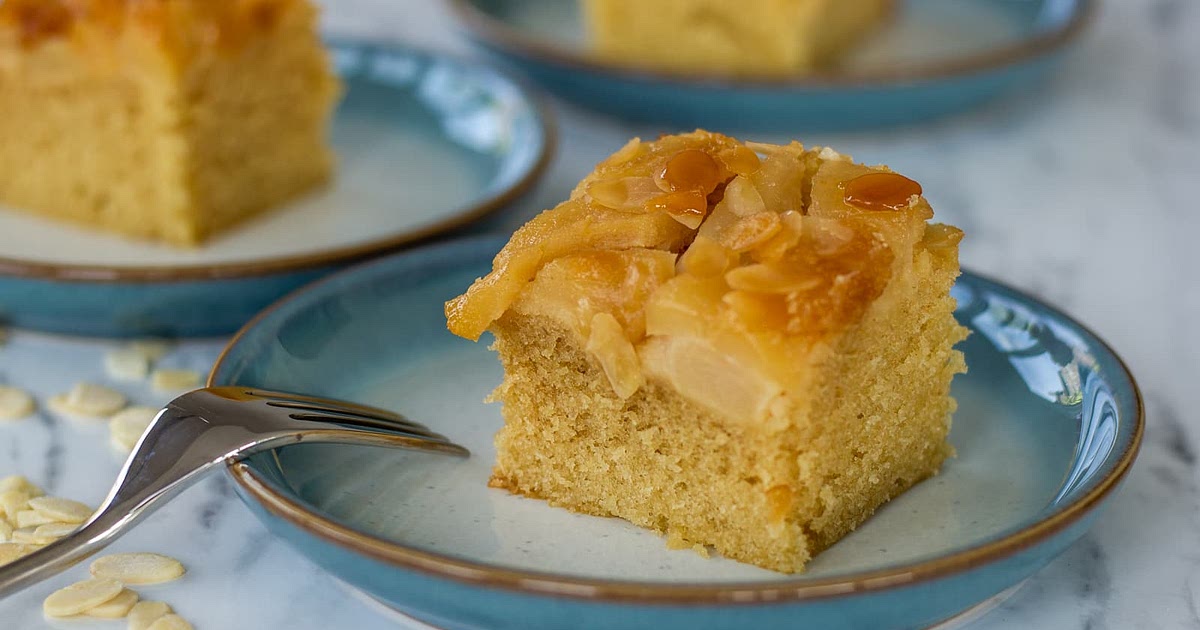 Slow Cooker Pear and Almond Sponge Recipe | Samsung Food App