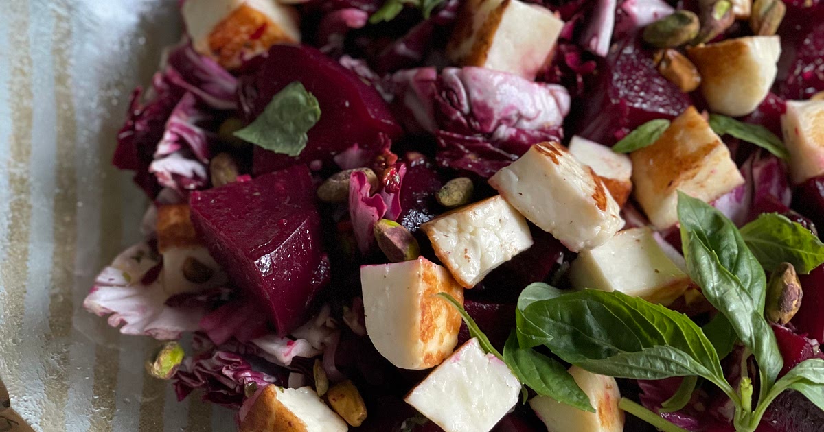 Beet & Radicchio Salad with Seared Halloumi Recipe | Samsung Food App