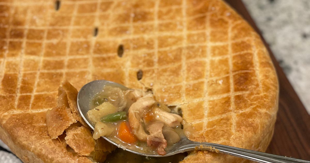 Classic Chicken Pot Pie Recipe | Samsung Food App