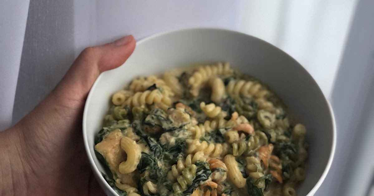 Pasta with spinach and chicken  Recipe | Samsung Food App