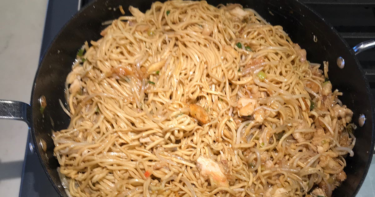 Hong Kong-Style Chicken Chow Mein Recipe | Samsung Food App