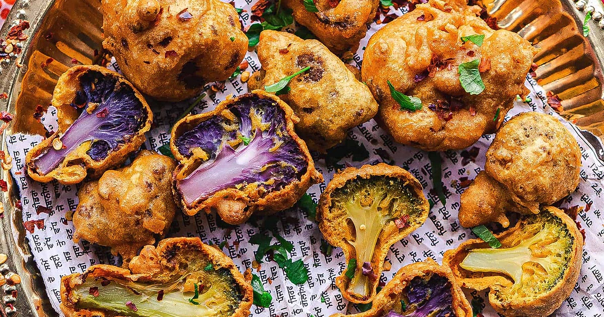 Broccoli Pakora Cauliflower and broccoli pakoras Recipe | Samsung Food App