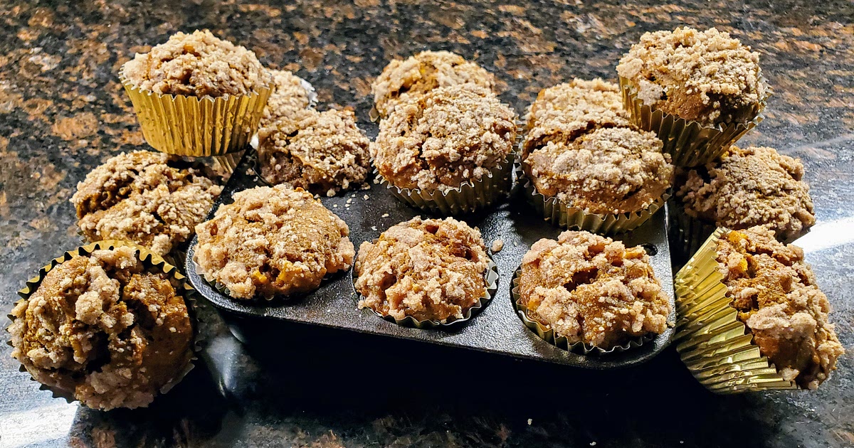 Pumpkin Apple Streusel Muffins Recipe | Samsung Food App