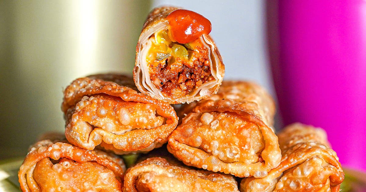 Cheeseburger Rolls Using Walnuts Wrapped In Egg Rolls Recipe | Samsung Food App