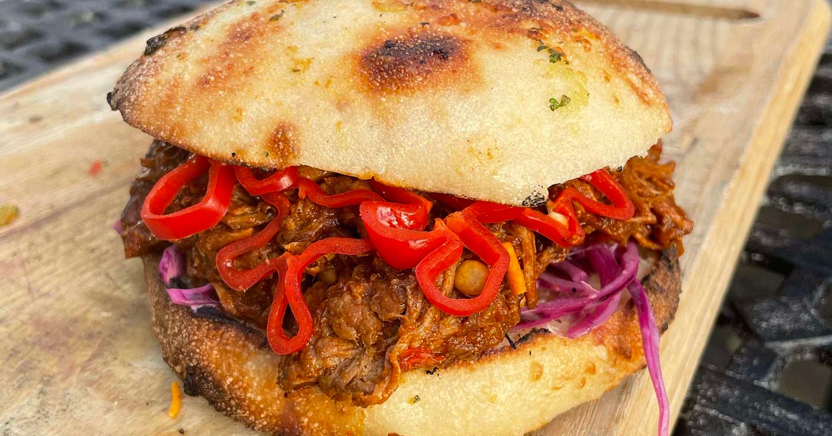 Pulled Pork Madras Burgers Recipe | Samsung Food App
