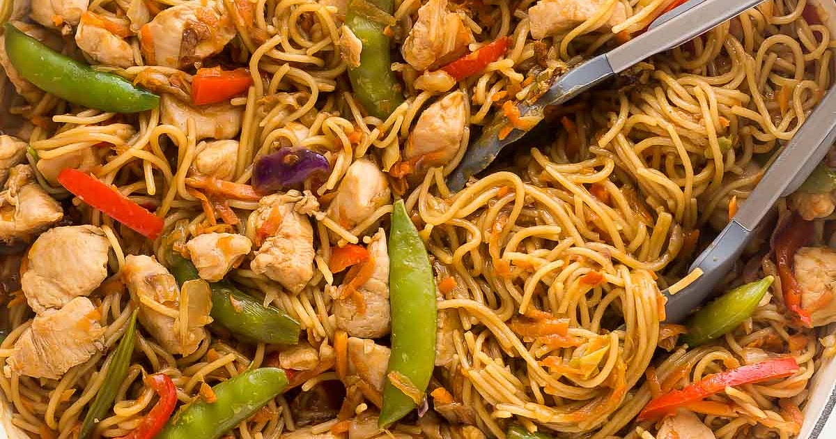 One Pot Chicken Chow Mein Recipe | Samsung Food App