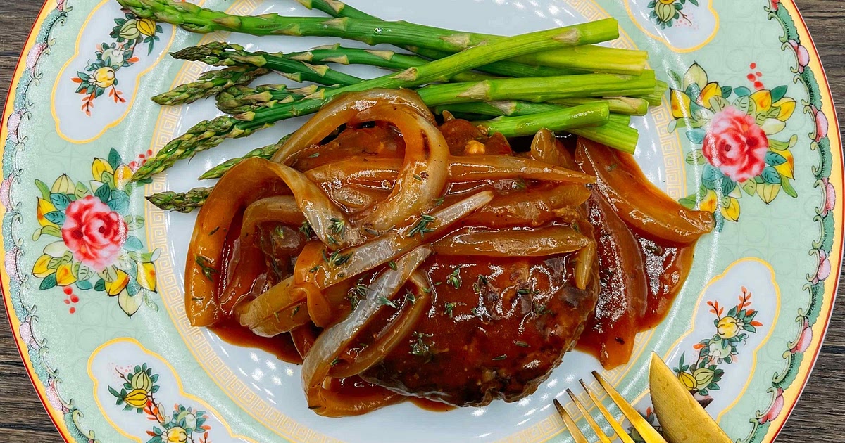 Hamburger Steak with Onion Gravy Sauce Recipe | Samsung Food App