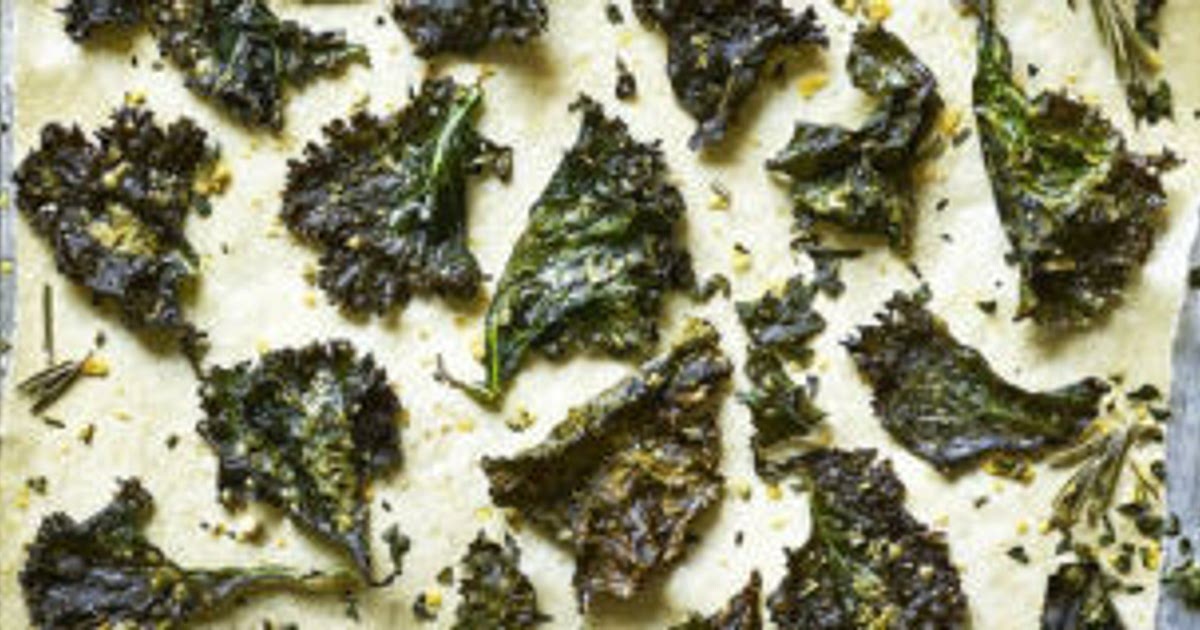 Crunchy kale and parmesan crisps Recipe | Samsung Food App