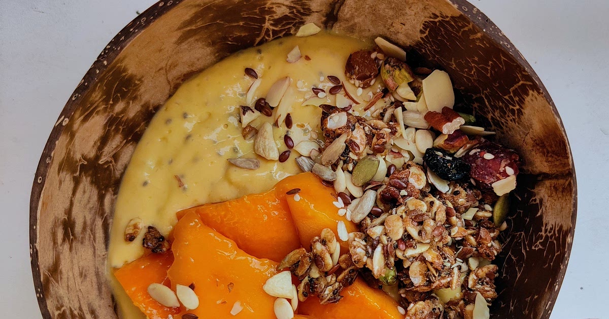 Mango smoothie bowl Recipe | Samsung Food App