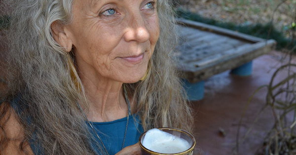 Ayurvedic smoothie alternative: Date Shake — Hale Pule Ayurveda & Yoga Recipe | Samsung Food App