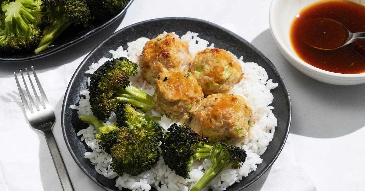 Sweet and Spicy Chicken Meatballs Recipe | Samsung Food App