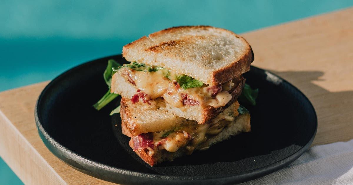Vegetarian Chickpea Sandwich Recipe | Samsung Food App