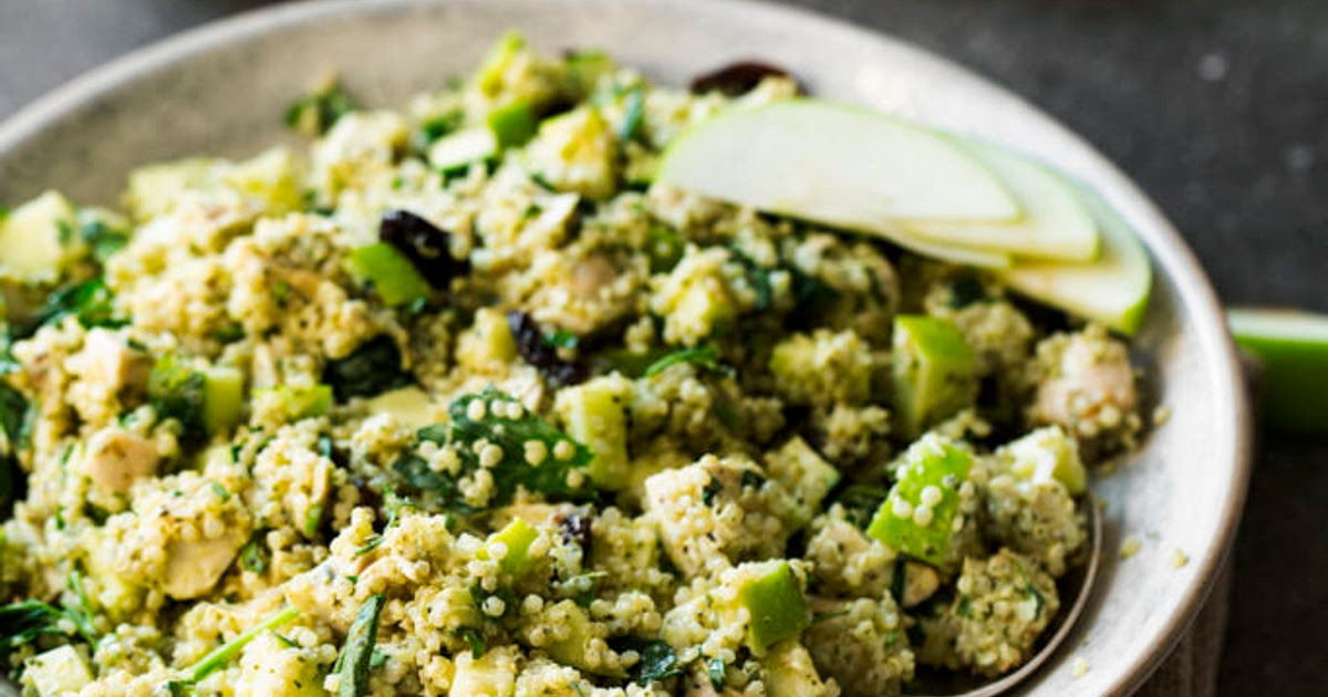 Bol de quinoa, poulet, pommes et canneberges Recipe | Samsung Food App