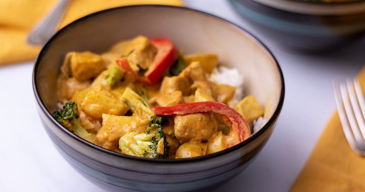 r/recipes - Thai yellow curry with chicken Recipe | Samsung Food App