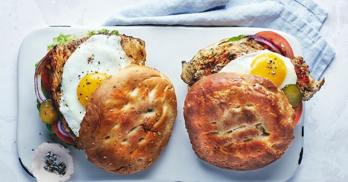 Putensteak-Burger mit Spiegelei Recipe | Samsung Food App