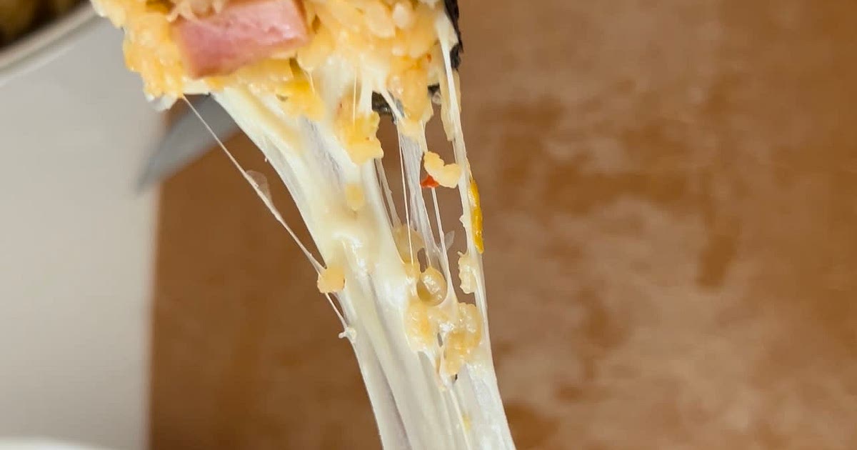 Kimchi and Spam Fried Rice Rolls with Mozzarella Recipe | Samsung Food App