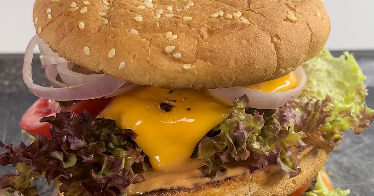 Classic double cheeseburger Recipe | Samsung Food App