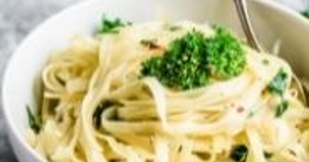 Noodle with garlic and olive oil Recipe | Samsung Food App