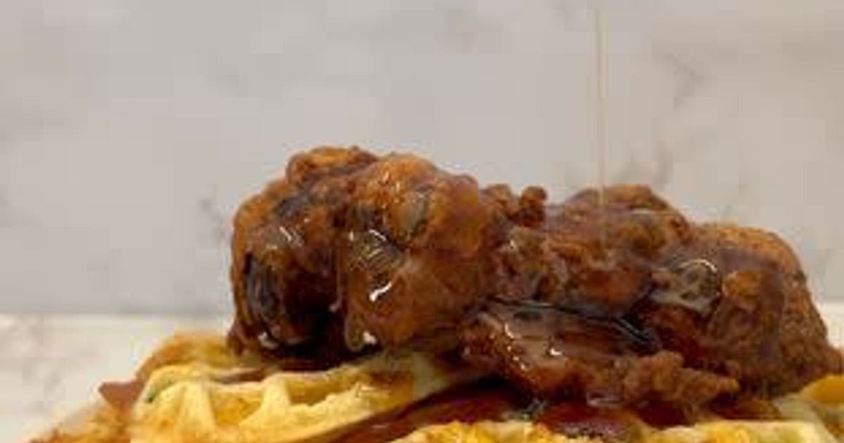 Jalapeño Cheddar Cheese and Bacon Chicken and Waffles Recipe | Samsung Food App