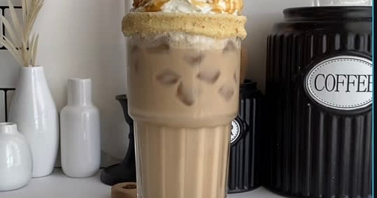 Apple Pie Cold Brew Recipe | Samsung Food App