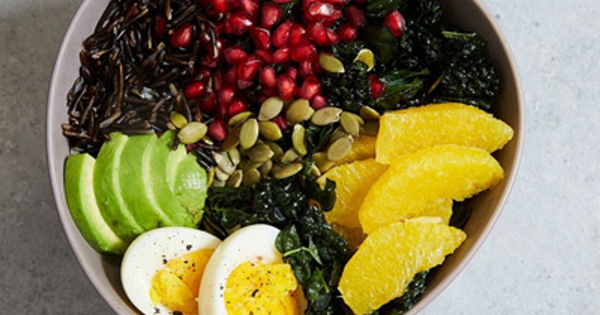 Buddha Bowl with Kale, Avocado, Orange and Wild Rice Recipe | Samsung Food App