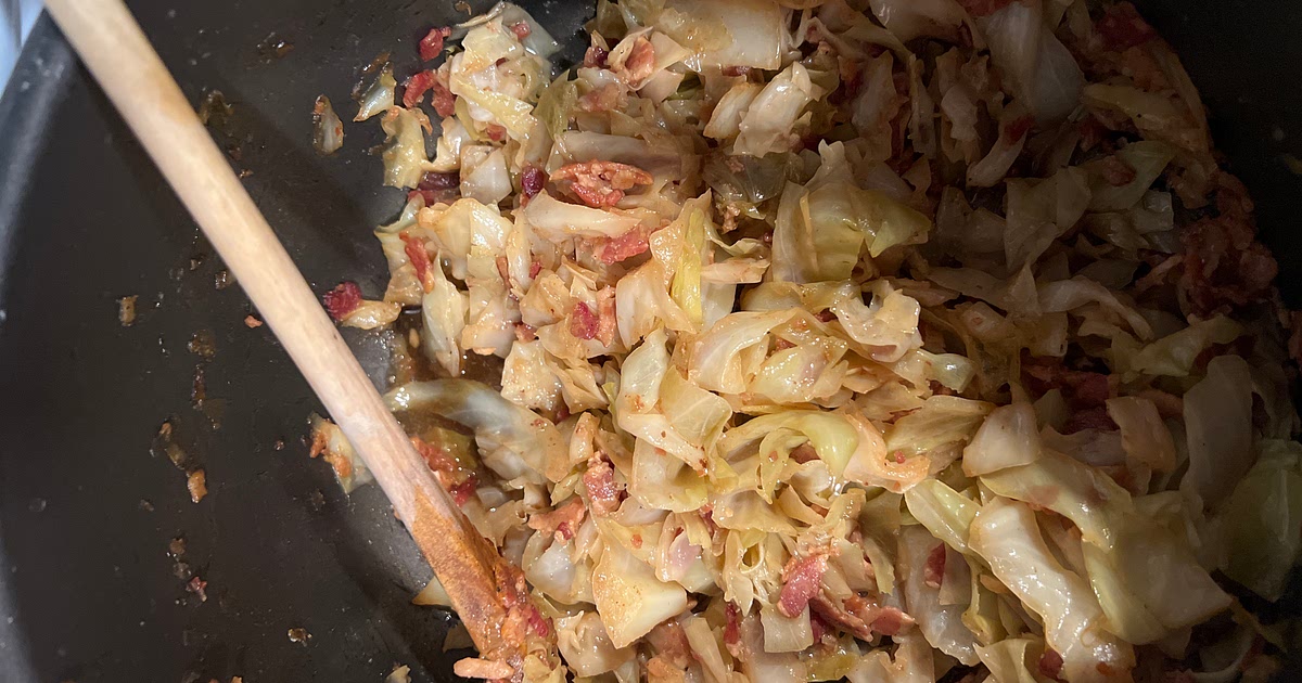Fried Cabbage with Bacon, Onion, and Garlic Recipe | Samsung Food App