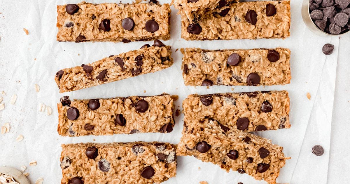 Peanut Butter Oat Breakfast Bars Recipe | Samsung Food App