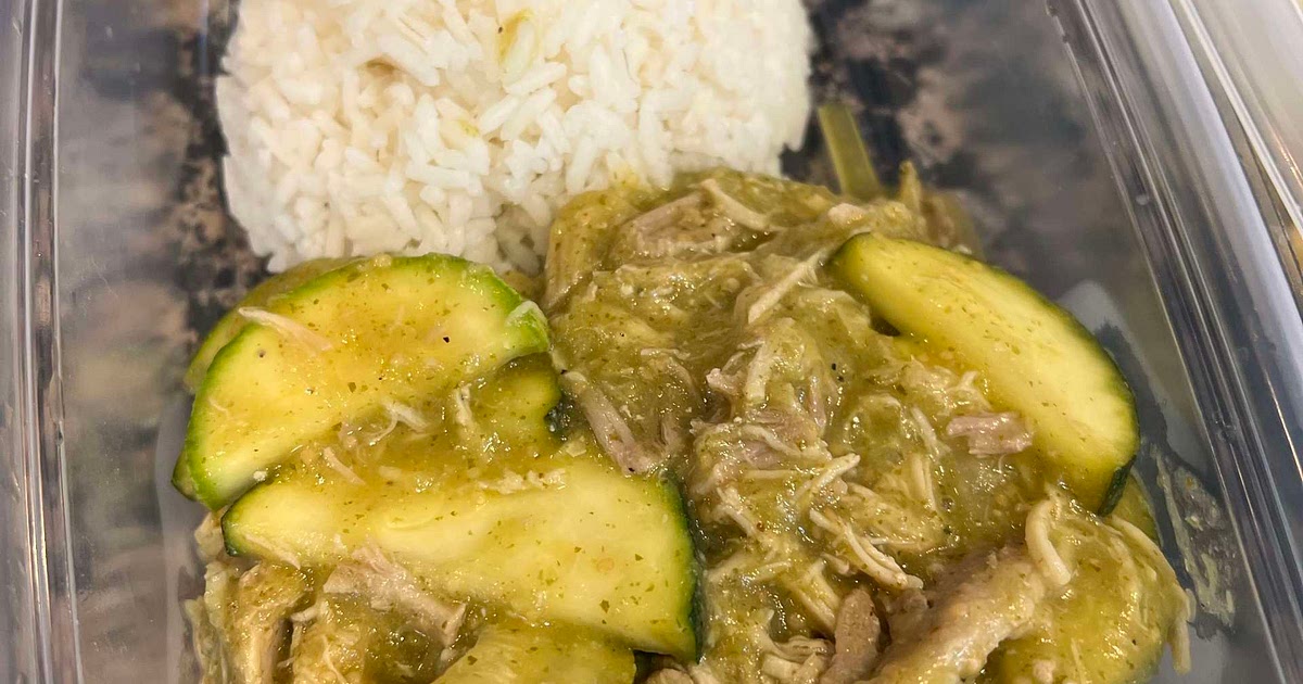 Pollo en Salsa Verde Recipe | Samsung Food App