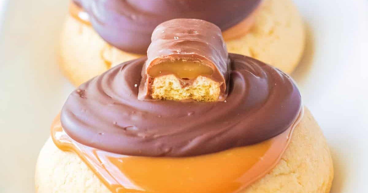 Crumbl Twix Cookies Recipe | Samsung Food App