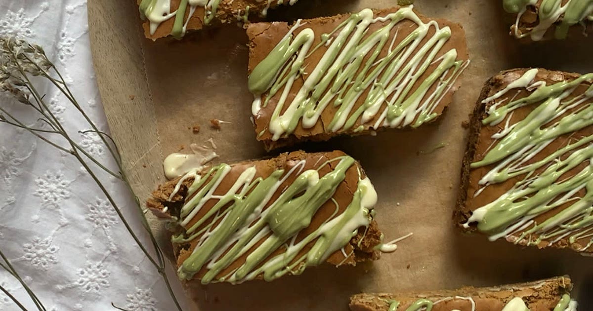 White chocolate matcha brownies🤤 Recipe | Samsung Food App
