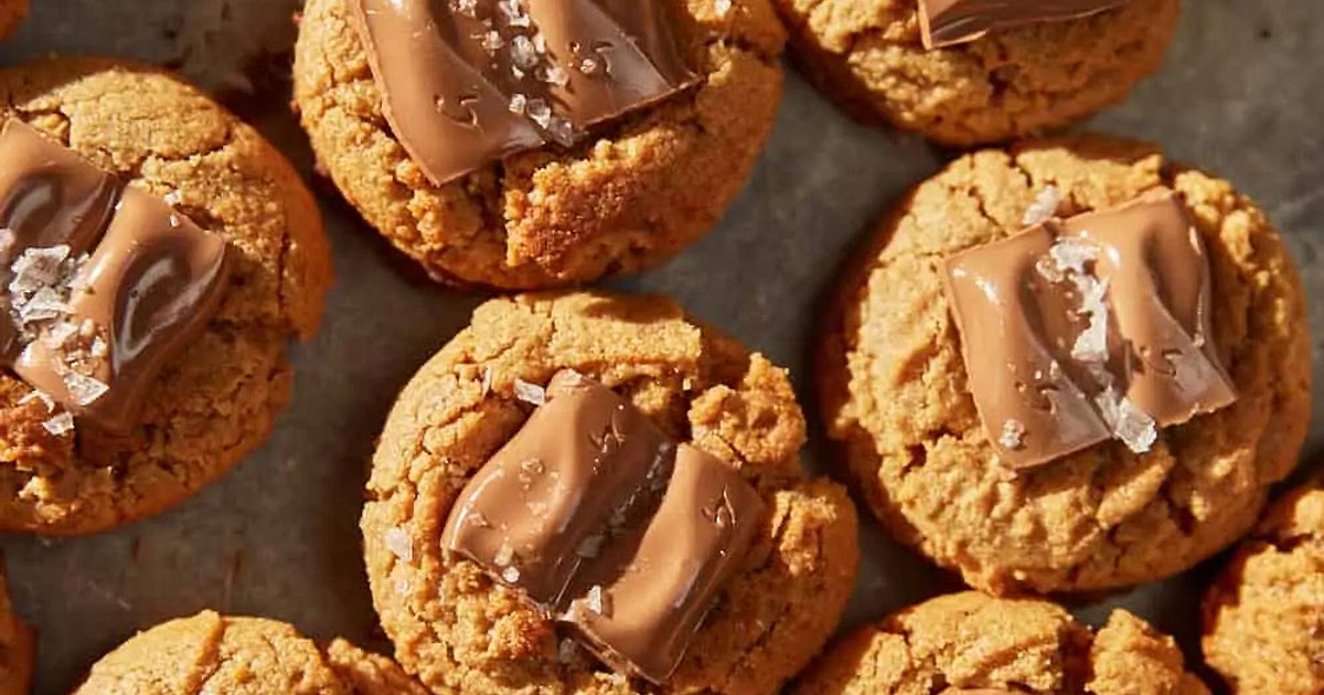 4-Ingredient Peanut Butter Chocolate Cookies Recipe | Samsung Food App