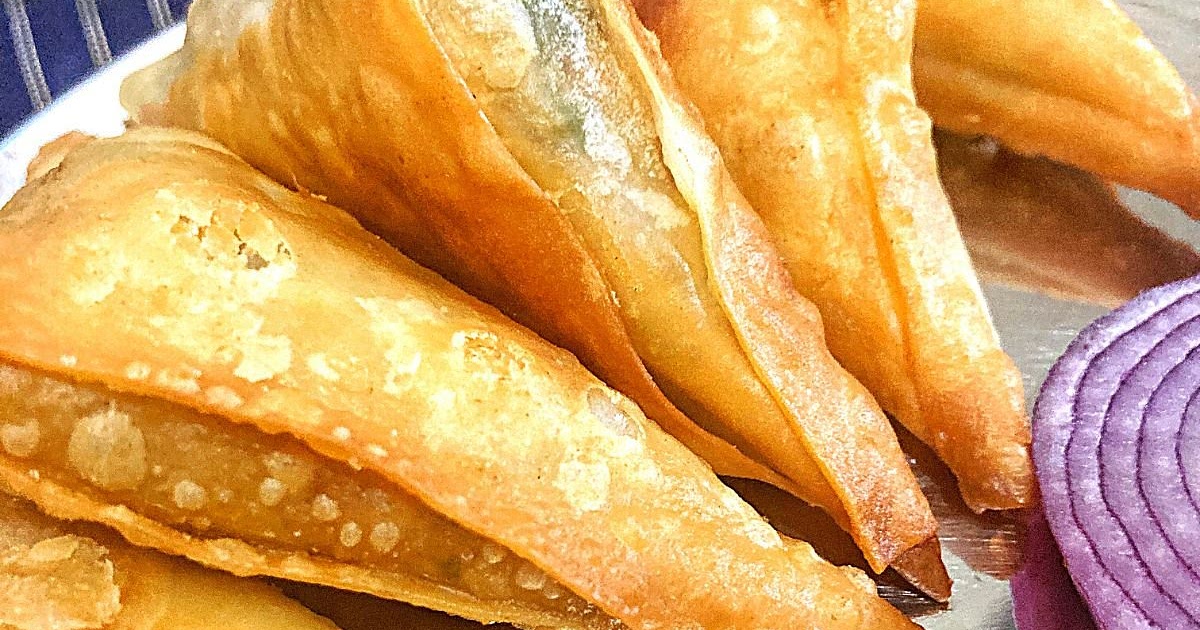 Easy and Golden Chicken Samosa Recipe | Samsung Food App