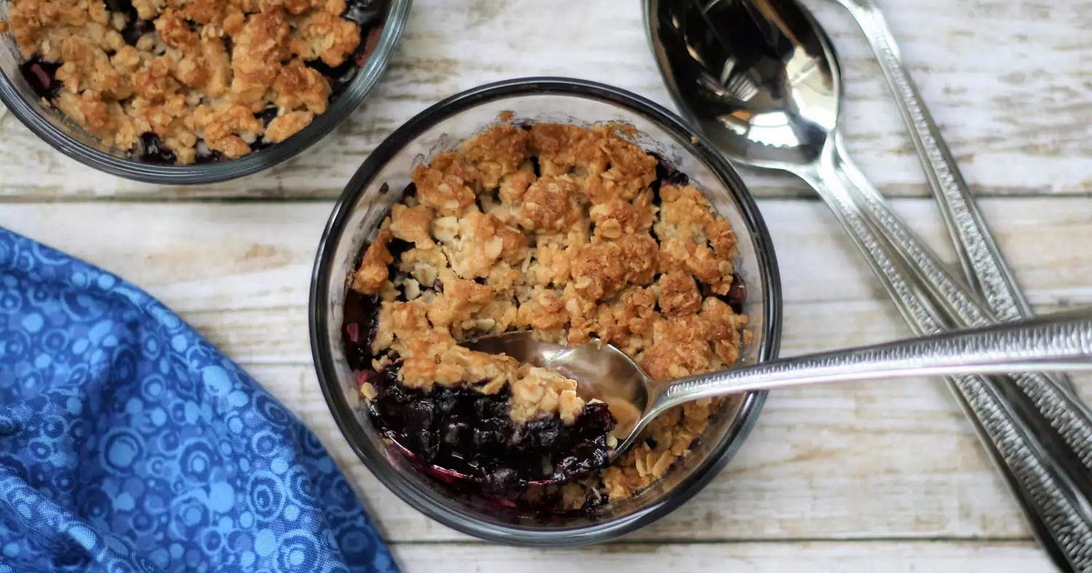Air Fryer Blueberry Crisp Recipe | Samsung Food App