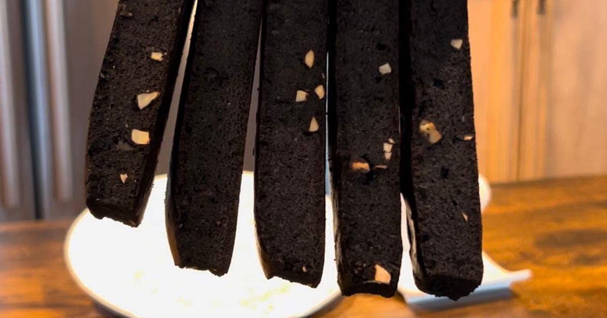 Healthy Biscotti - Chocolate Almond Recipe | Samsung Food App
