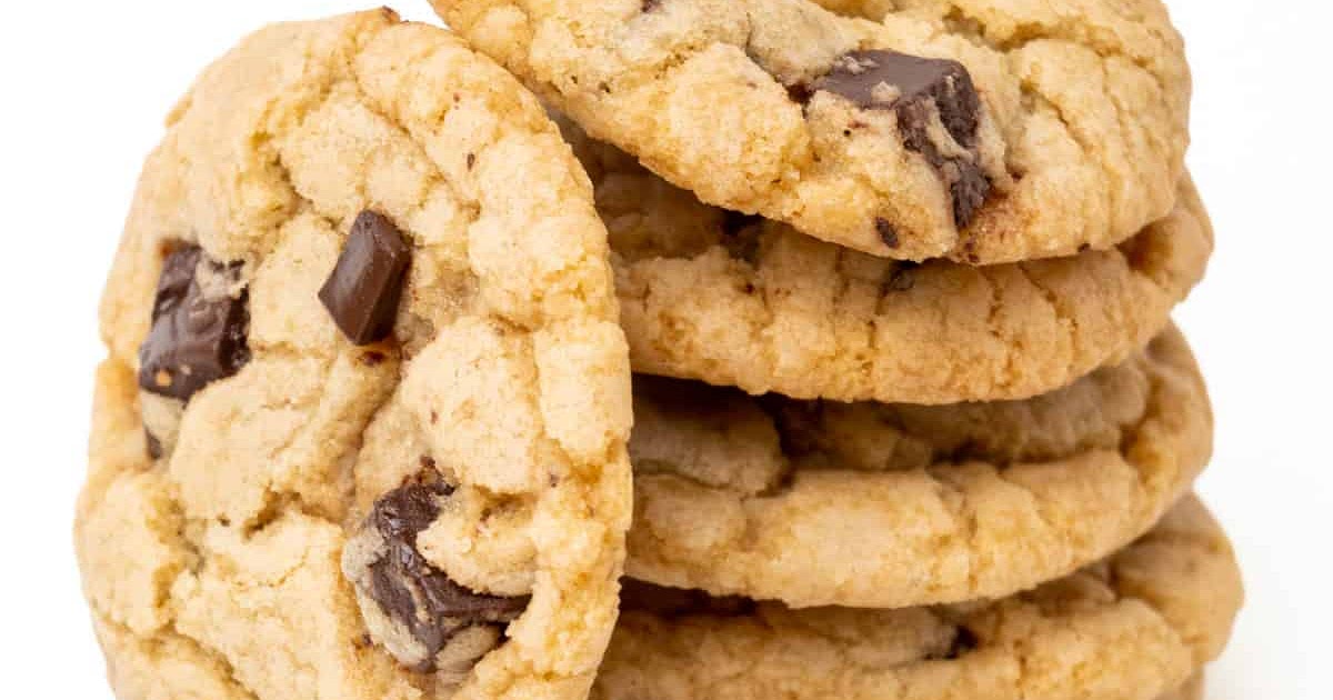 Easy Vegan Chocolate Chip Cookies Recipe | Samsung Food App