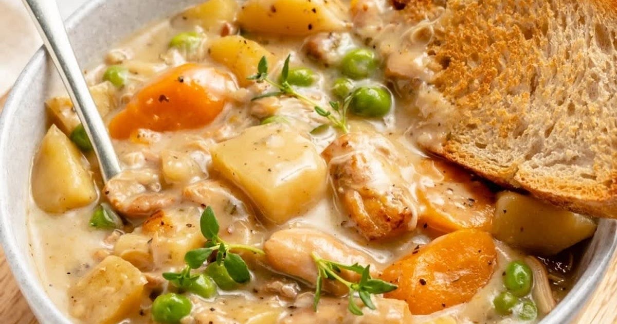 Slow cooker white wine chicken stew Recipe | Samsung Food App