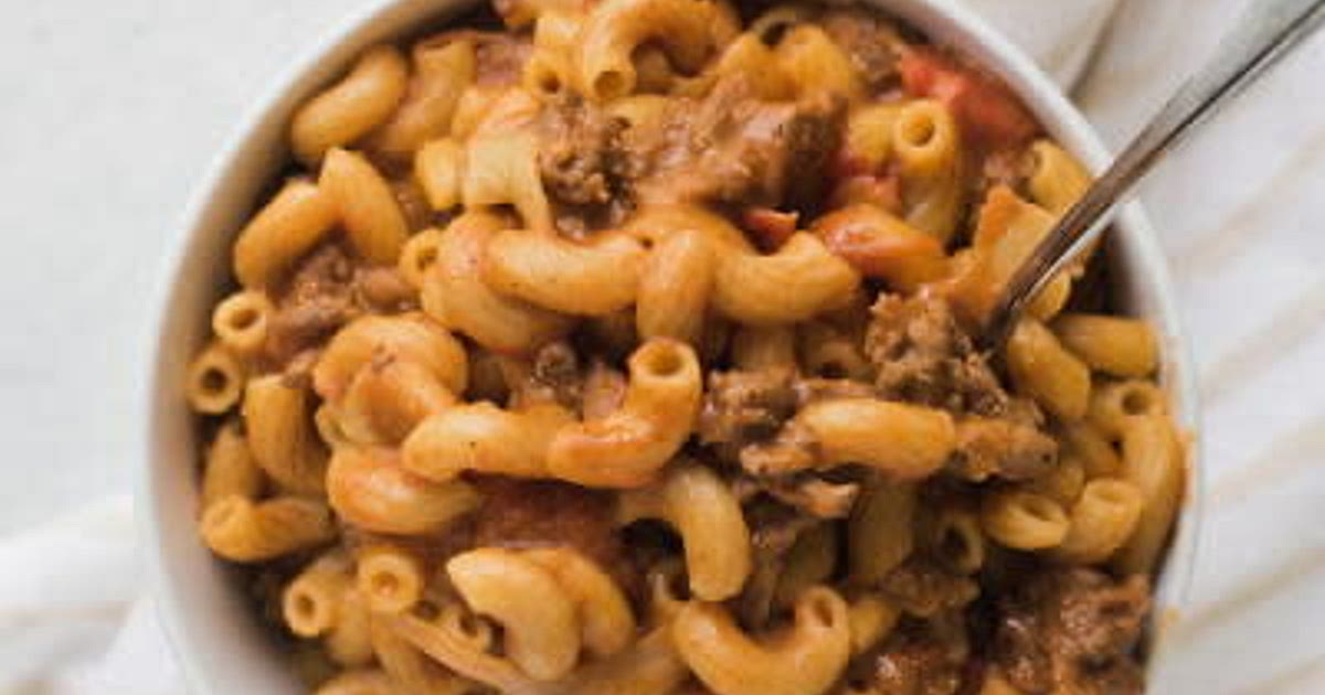 Cheesey One Pot Hamburger Casserole Recipe | Samsung Food App