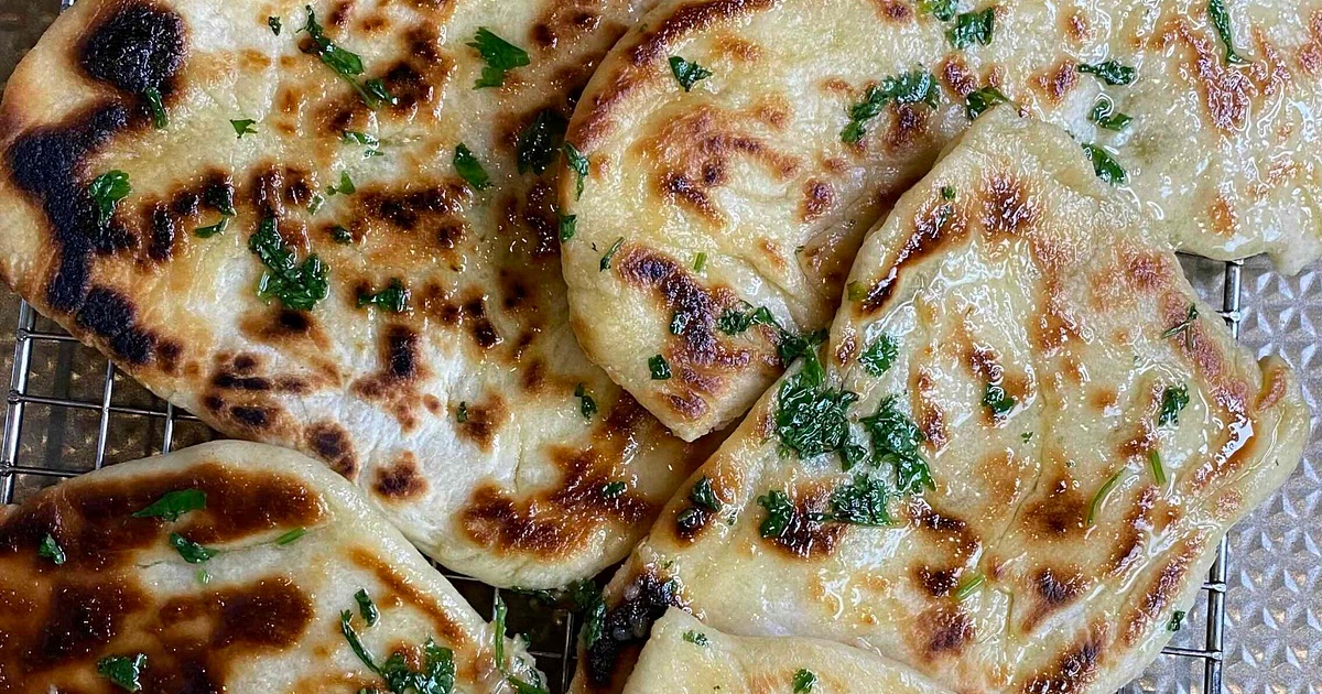 Garlic Naan Recipe | Samsung Food App