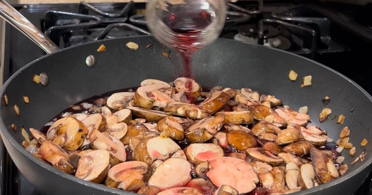 Cabernet Mushrooms Recipe | Samsung Food App