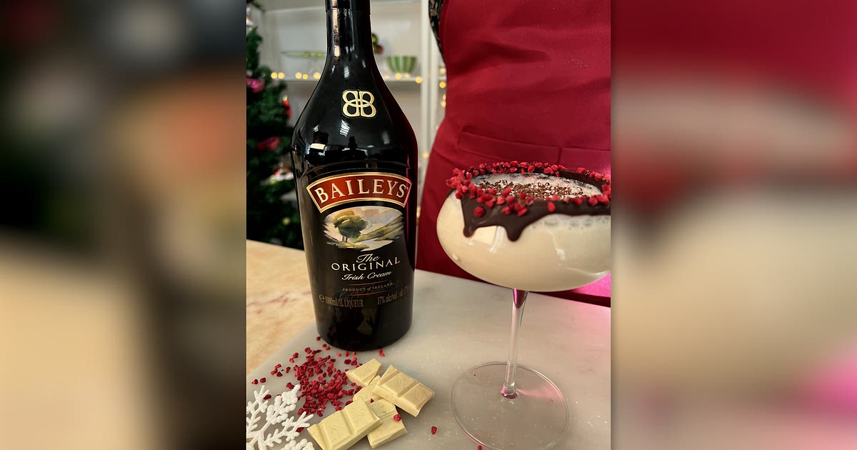 Dee’s White Chocolate Baileys Martini Cocktail Recipe | Samsung Food App