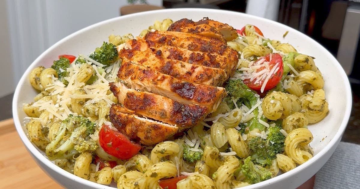 Air Fryer Chicken Pesto Pasta Recipe | Samsung Food App