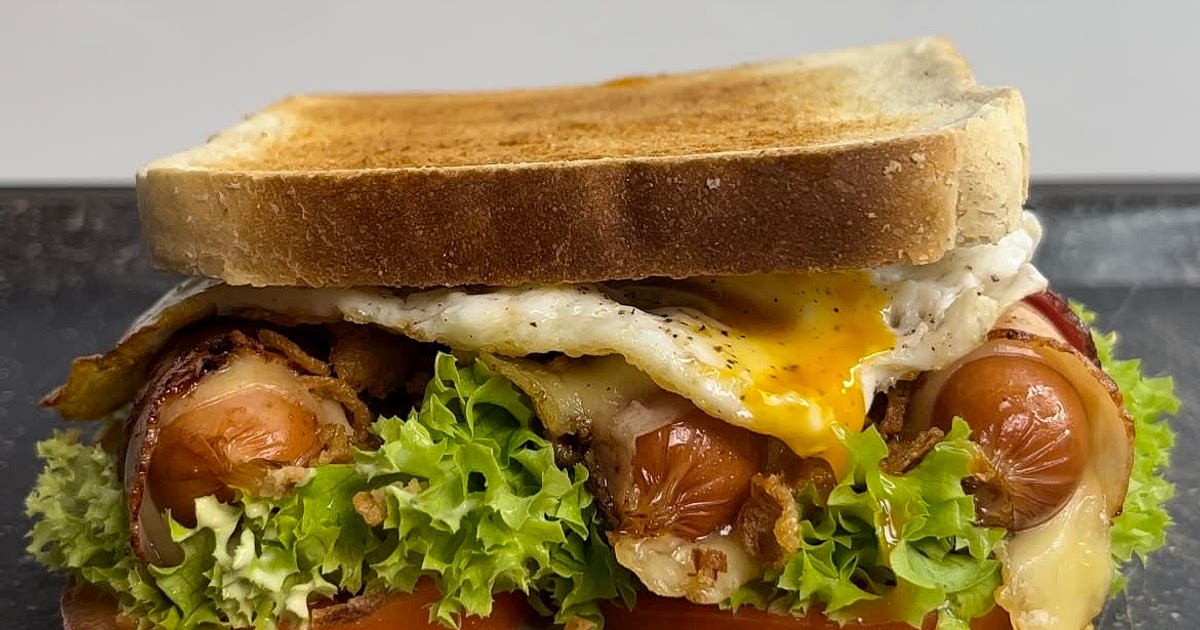 Wrapped sauasage sandwich Recipe | Samsung Food App