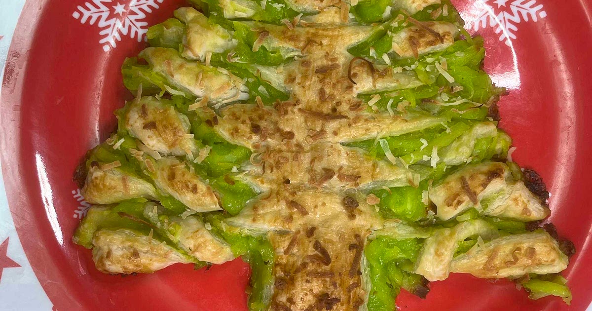 Buko Pandan Christmas Tree Puff Pastry Recipe | Samsung Food App