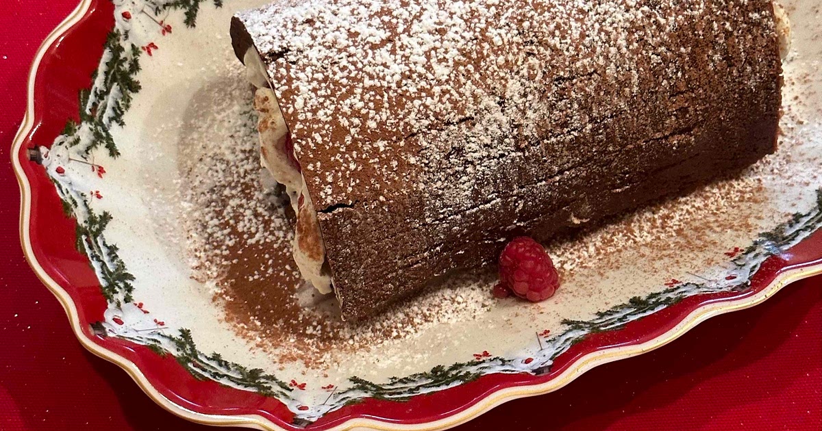 Yule log cake 🪵🎄🎅🏼 Recipe | Samsung Food App