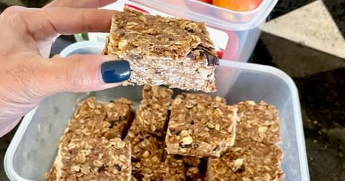 Family Friendly Oatmeal Protein Bars Recipe | Samsung Food App