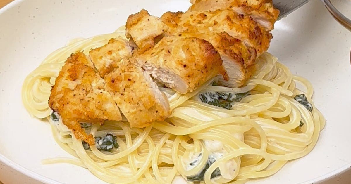 Air Fryer Creamy Lemon Garlic Chicken Pasta Recipe | Samsung Food App