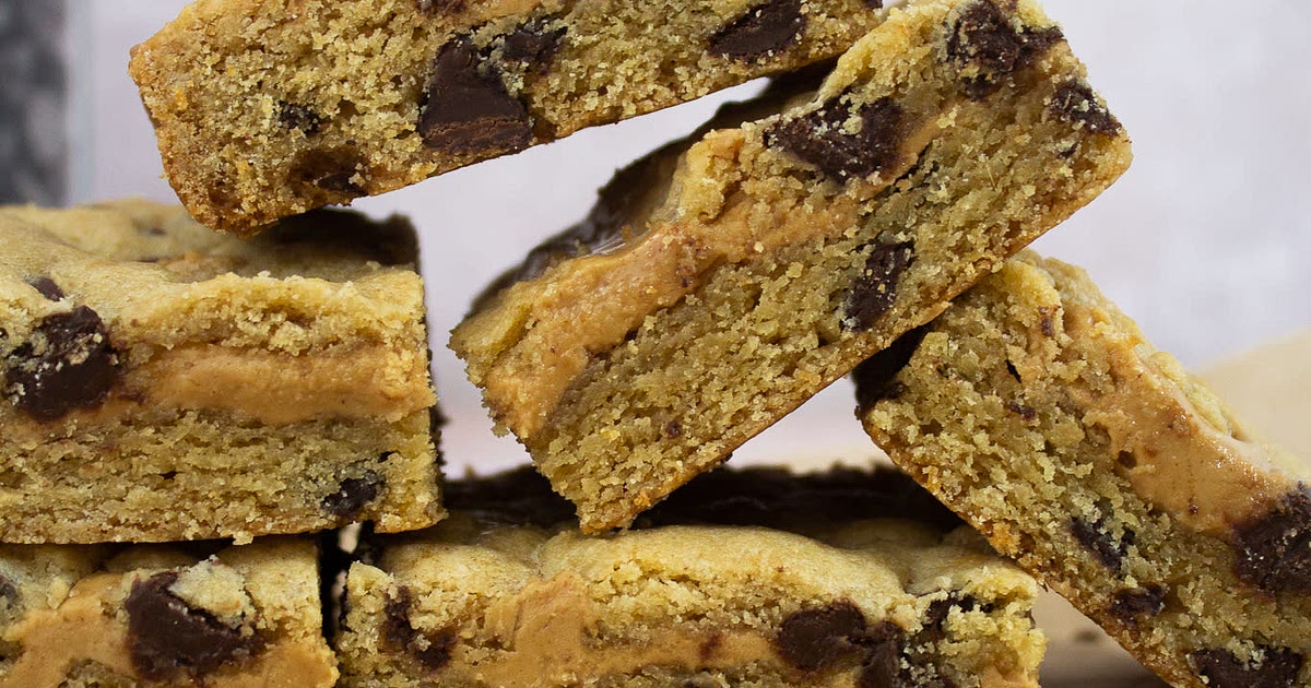 Peanut Butter Chocolate Chip Bars Recipe | Samsung Food App