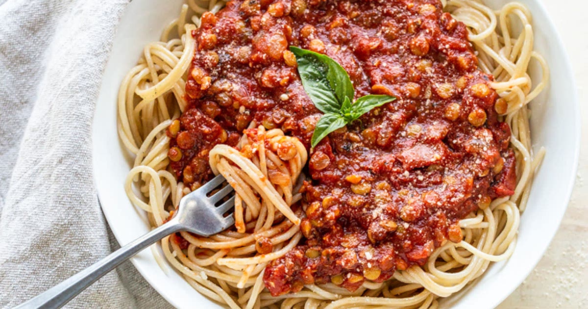 10-Ingredient Vegan Lentil Bolognese Recipe | Samsung Food App