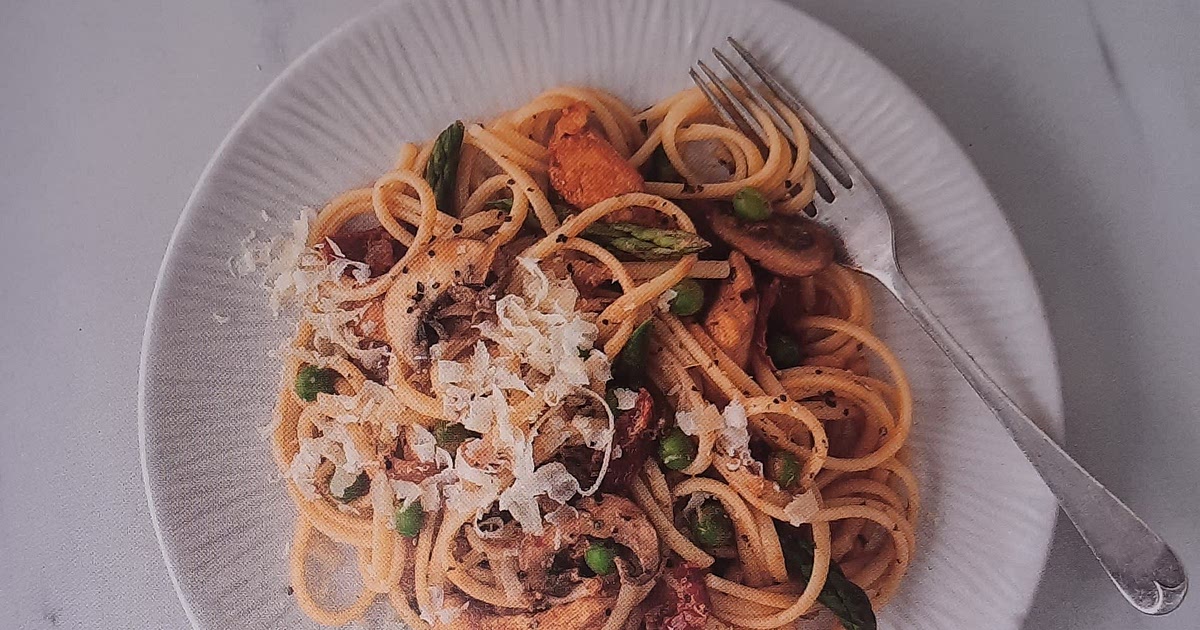 Cready garden pea chicken pasta Recipe | Samsung Food App